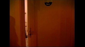 [Wank Pass, Mighty Mistress, Handjob] Mighty Mistress Gives Nice Handjob